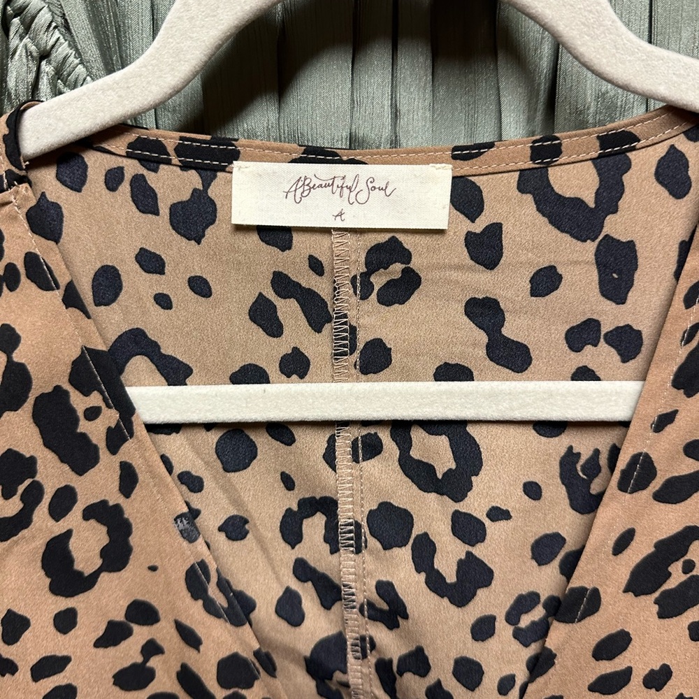Blouse - Picture 2 of 3